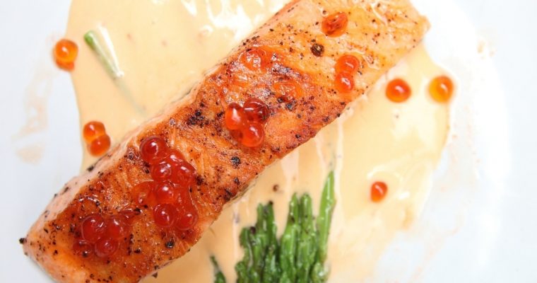 baked salmon with hollandaise sauce recipe